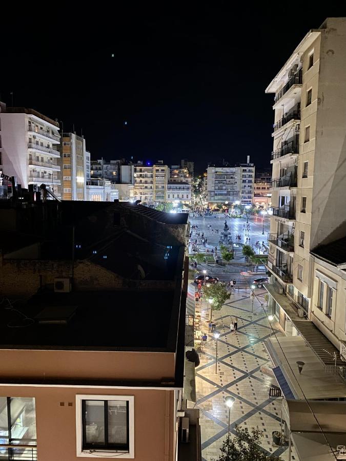 Happy Place! Big, Bright & Central - Ideal For Families And Groups Of Friends Patras Buitenkant foto