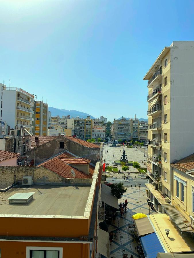 Happy Place! Big, Bright & Central - Ideal For Families And Groups Of Friends Patras Buitenkant foto