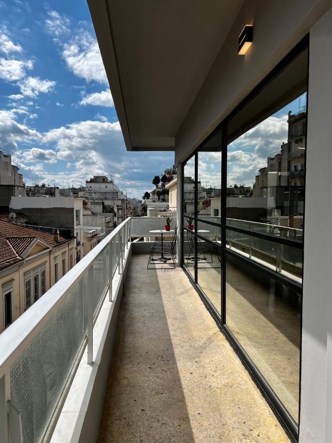 Happy Place! Big, Bright & Central - Ideal For Families And Groups Of Friends Patras Buitenkant foto